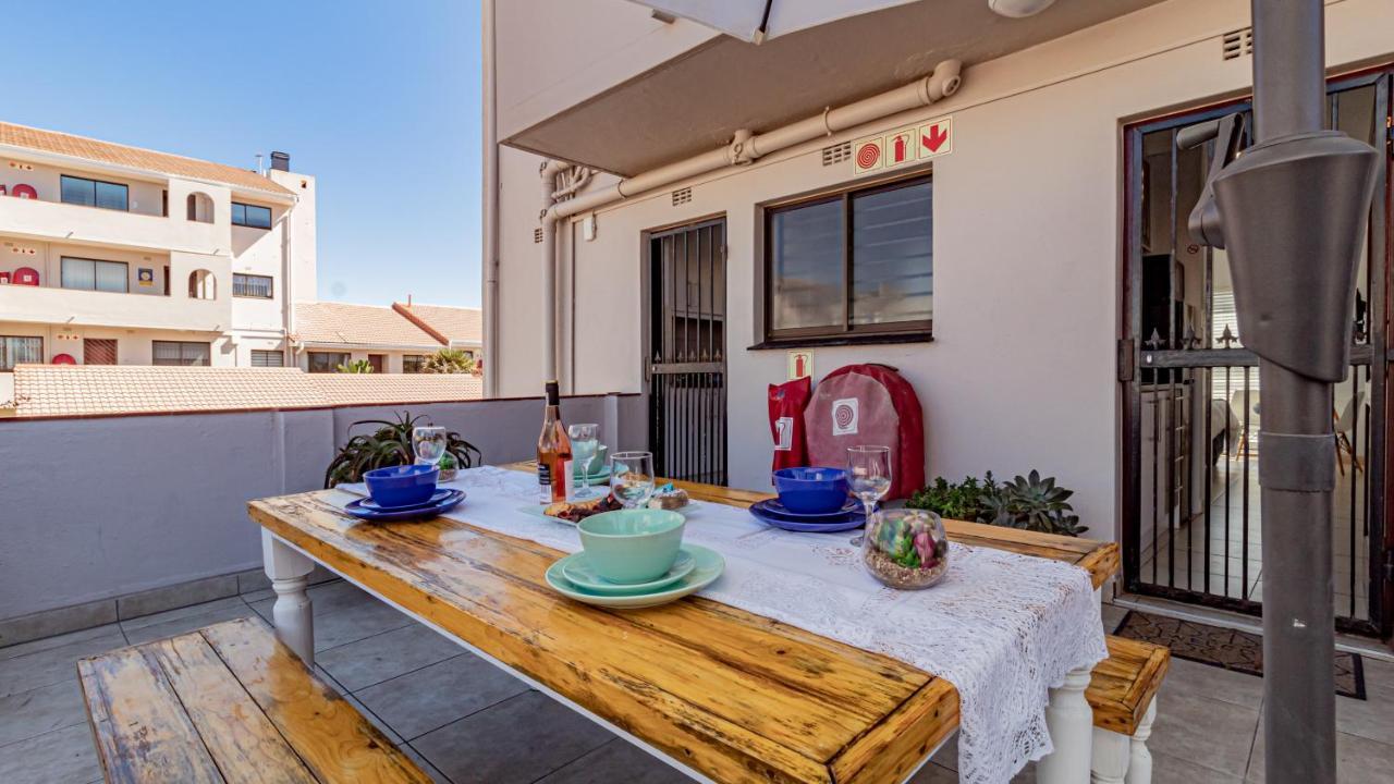 Sea Breeze Apartments Bloubergstrand Ngoại thất bức ảnh