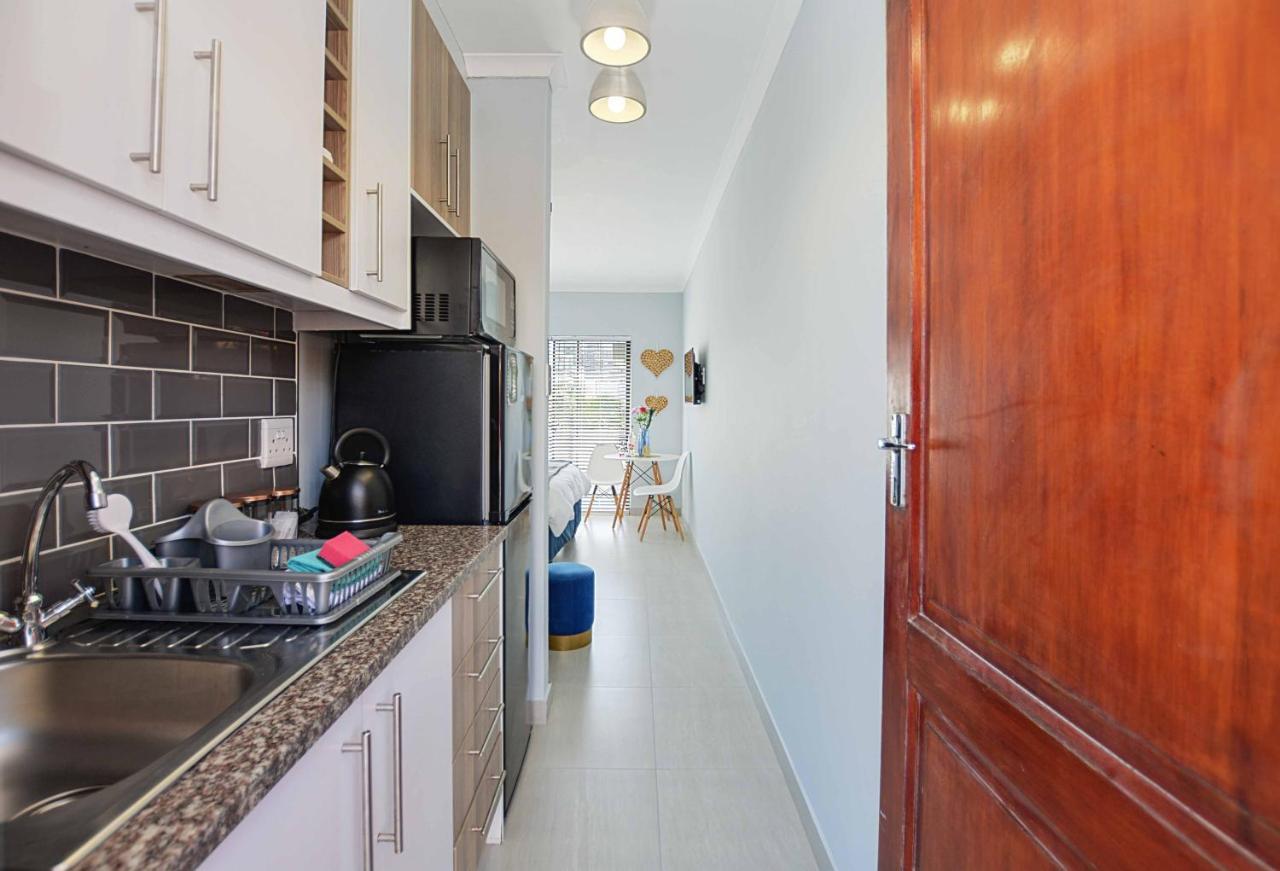 Sea Breeze Apartments Bloubergstrand Ngoại thất bức ảnh